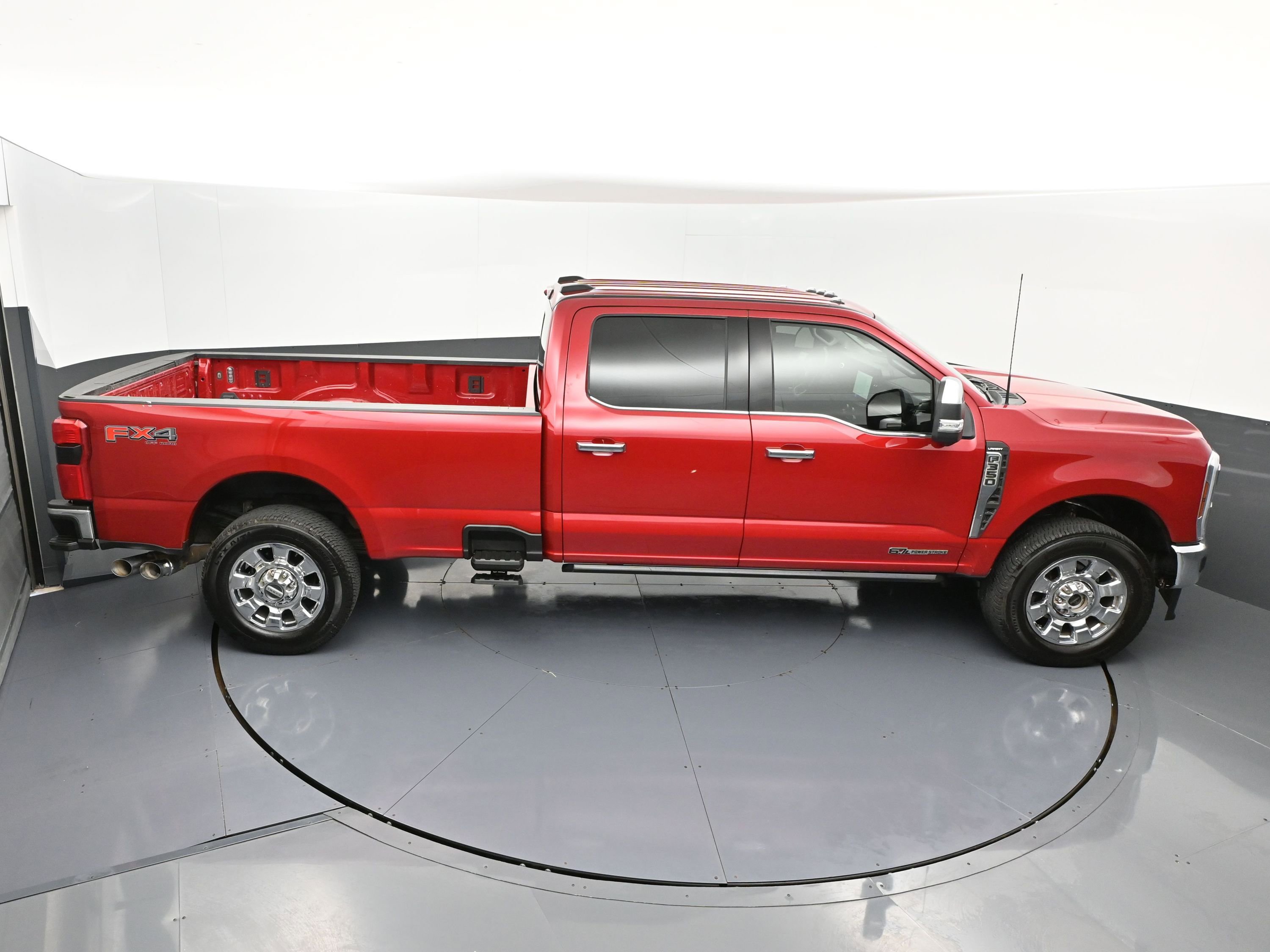 Used 2024 Ford F350 Lariat w/ Lariat Ultimate Package image 42