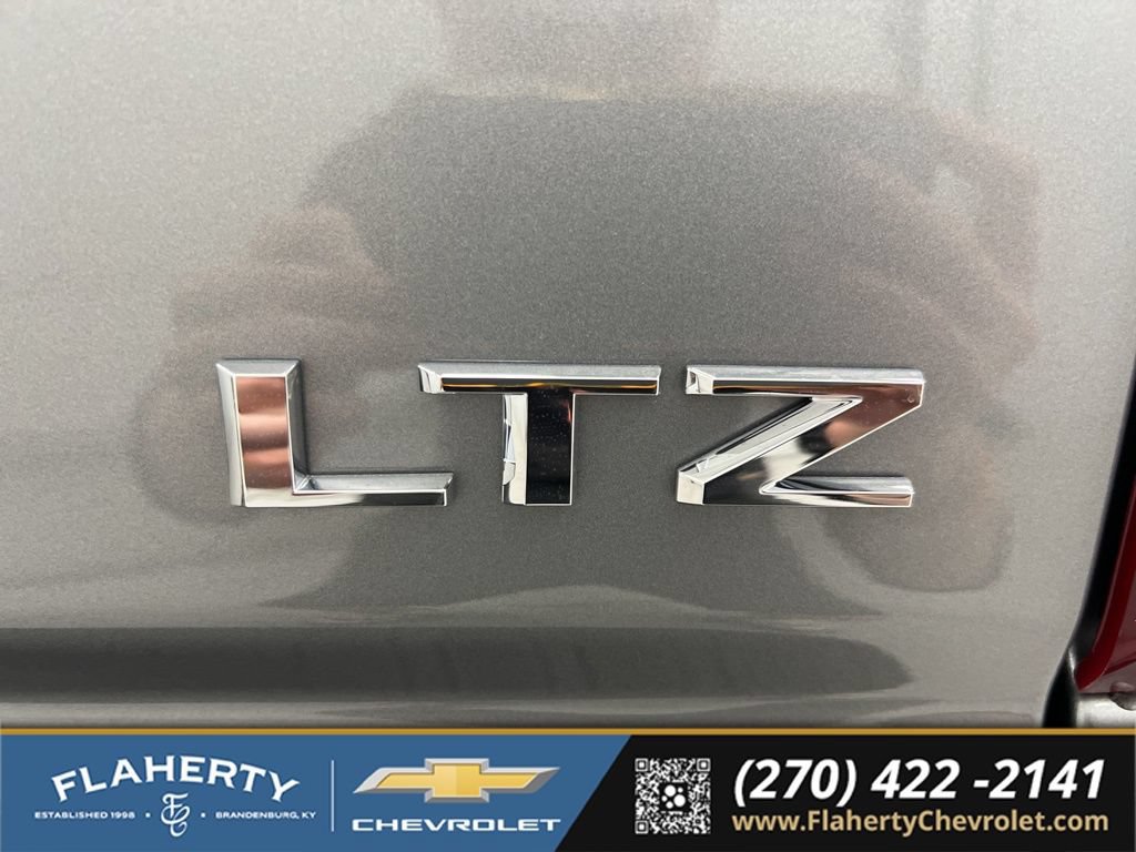 New 2026 Chevrolet Silverado 1500 LTZ w/ LTZ Premium Package AWD/4WD image 19