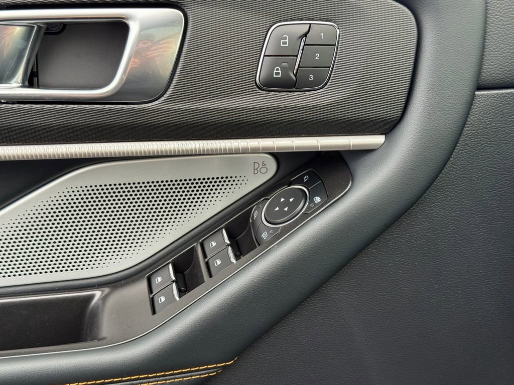 New 2026 Ford Explorer ST image 26