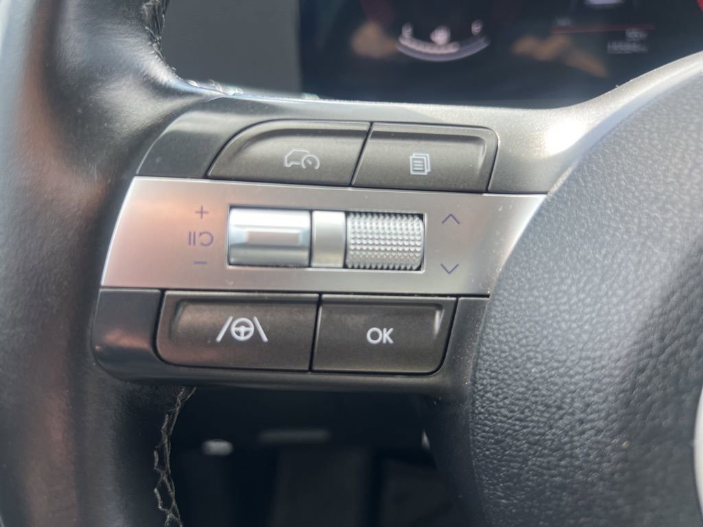 Used 2025 Hyundai Kona SEL AWD/4WD image 52