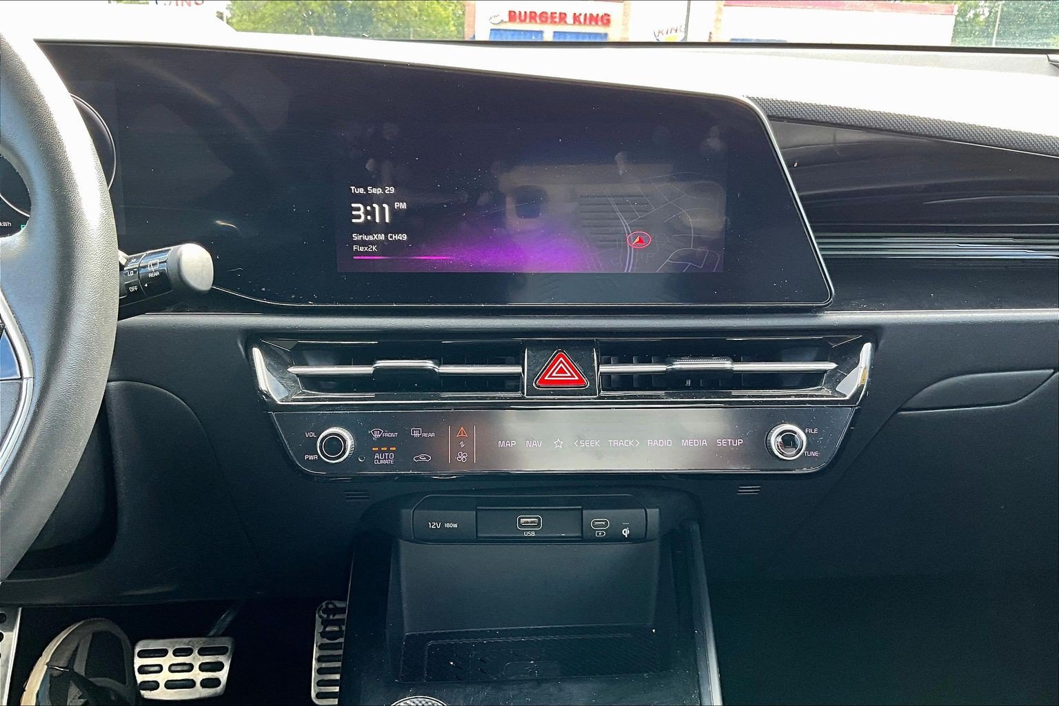Used 2023 Kia Niro Wave FWD image 10