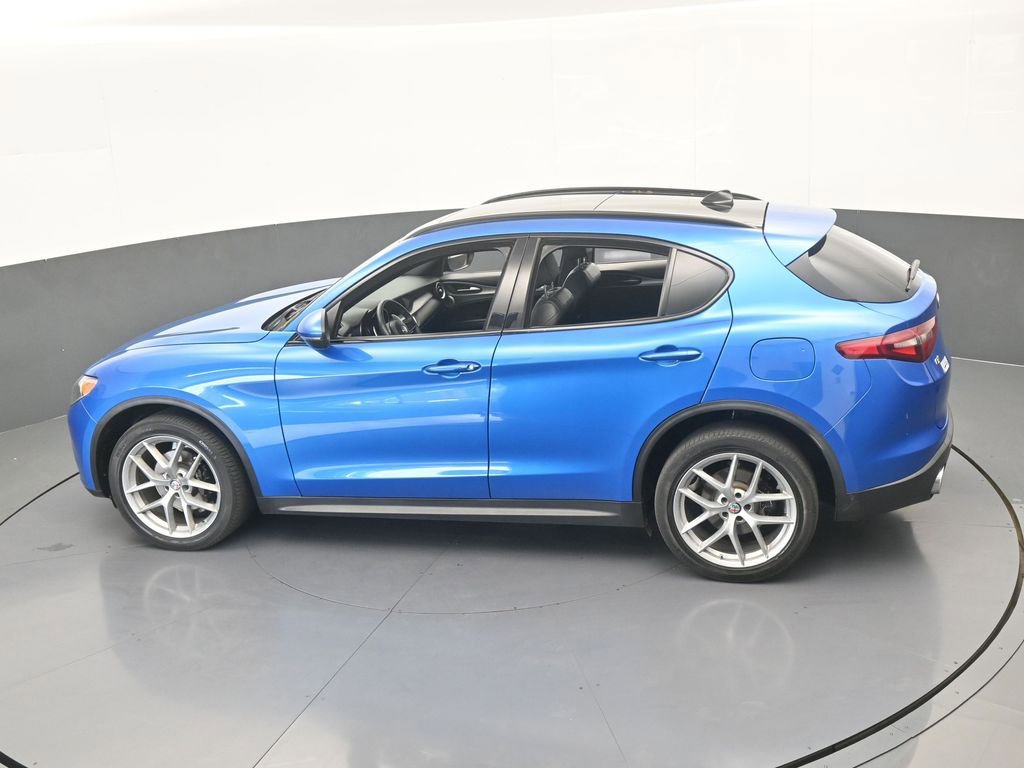 Used 2018 Alfa Romeo Stelvio Ti Sport image 49