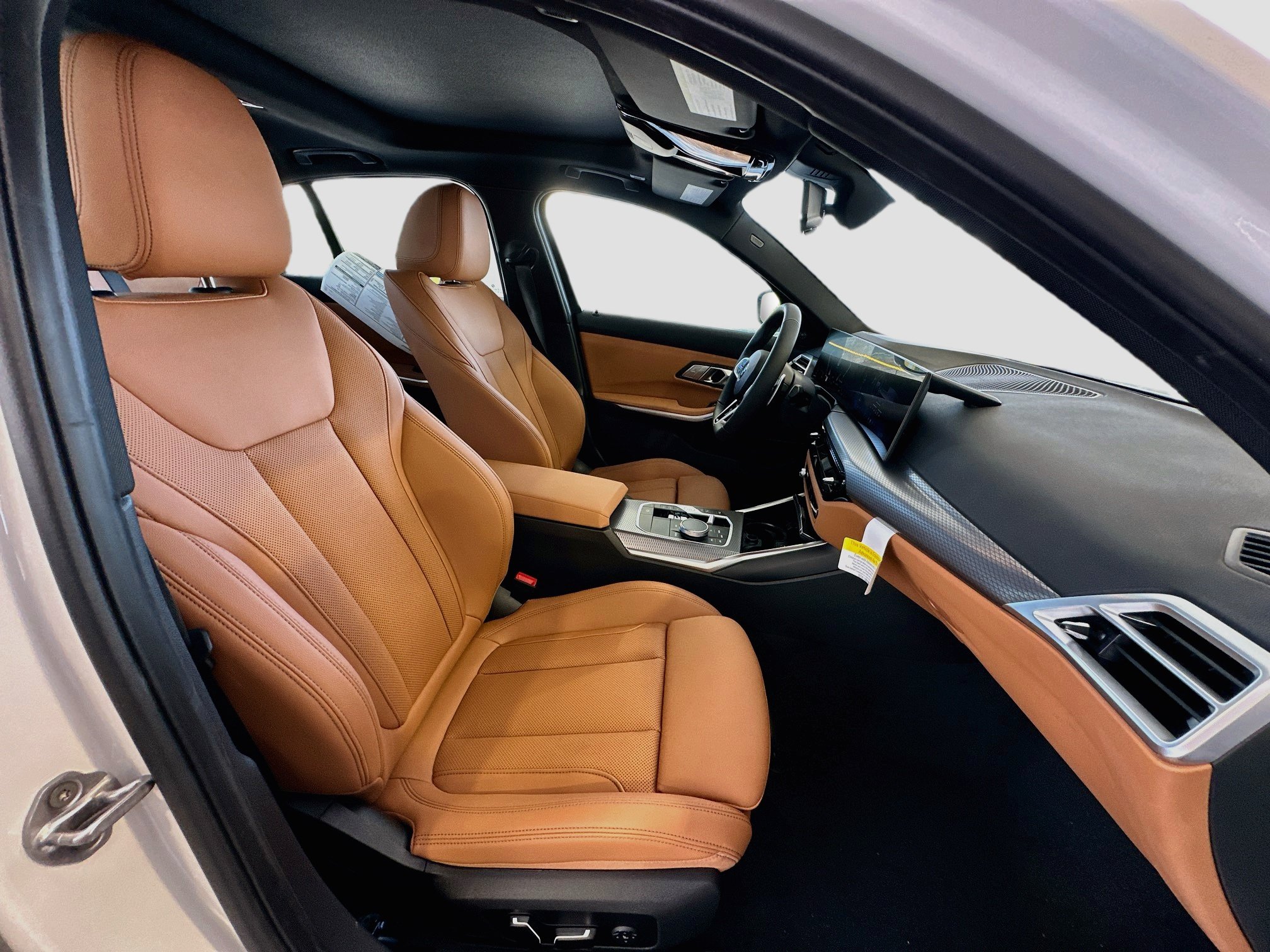 New 2026 BMW 330i Sedan w/ M Sport Package RWD image 21
