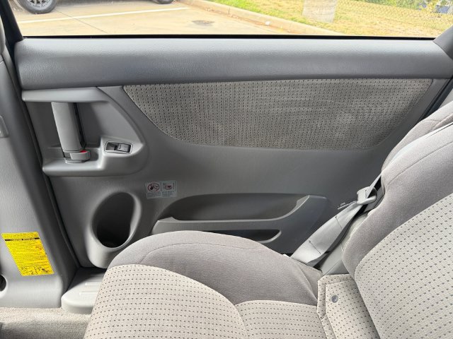 Used 2009 Toyota Sienna LE FWD image 29