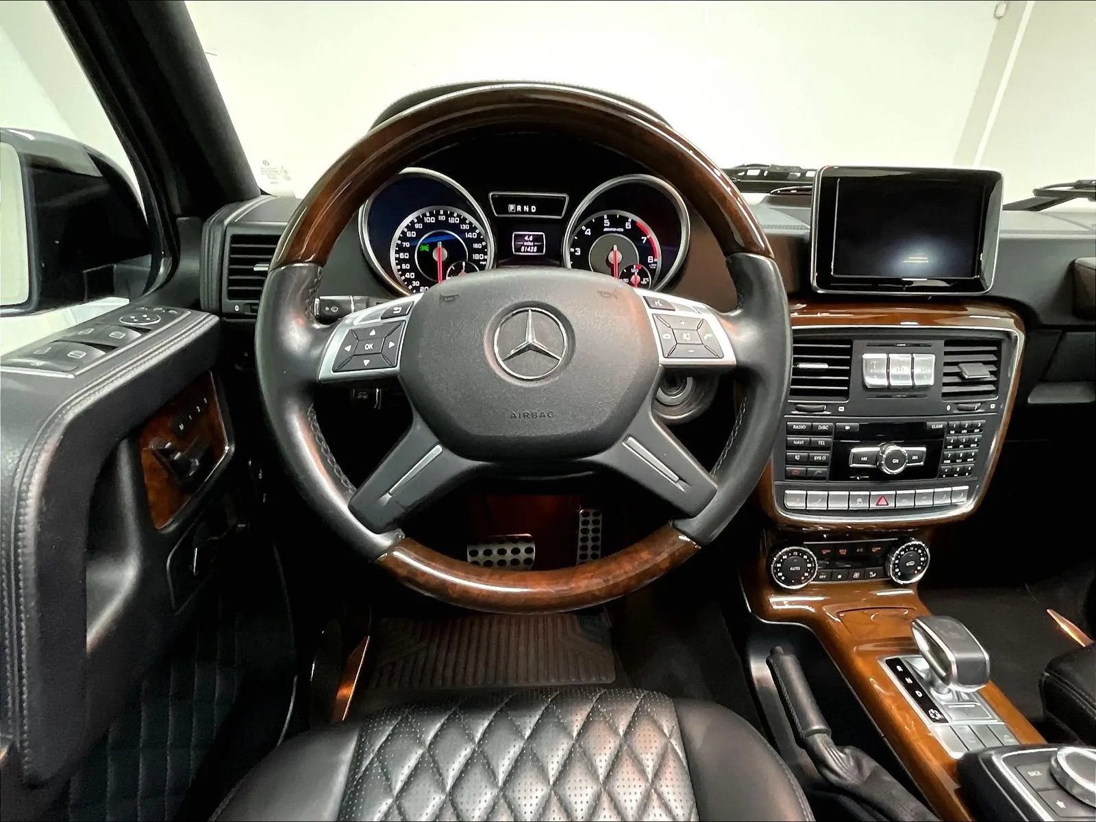 Used 2014 Mercedes-Benz G 63 AMG 4MATIC image 19
