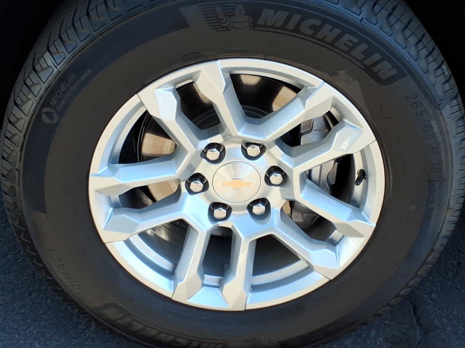Used 2023 Chevrolet Silverado 1500 LT w/ Safety Package RWD image 12