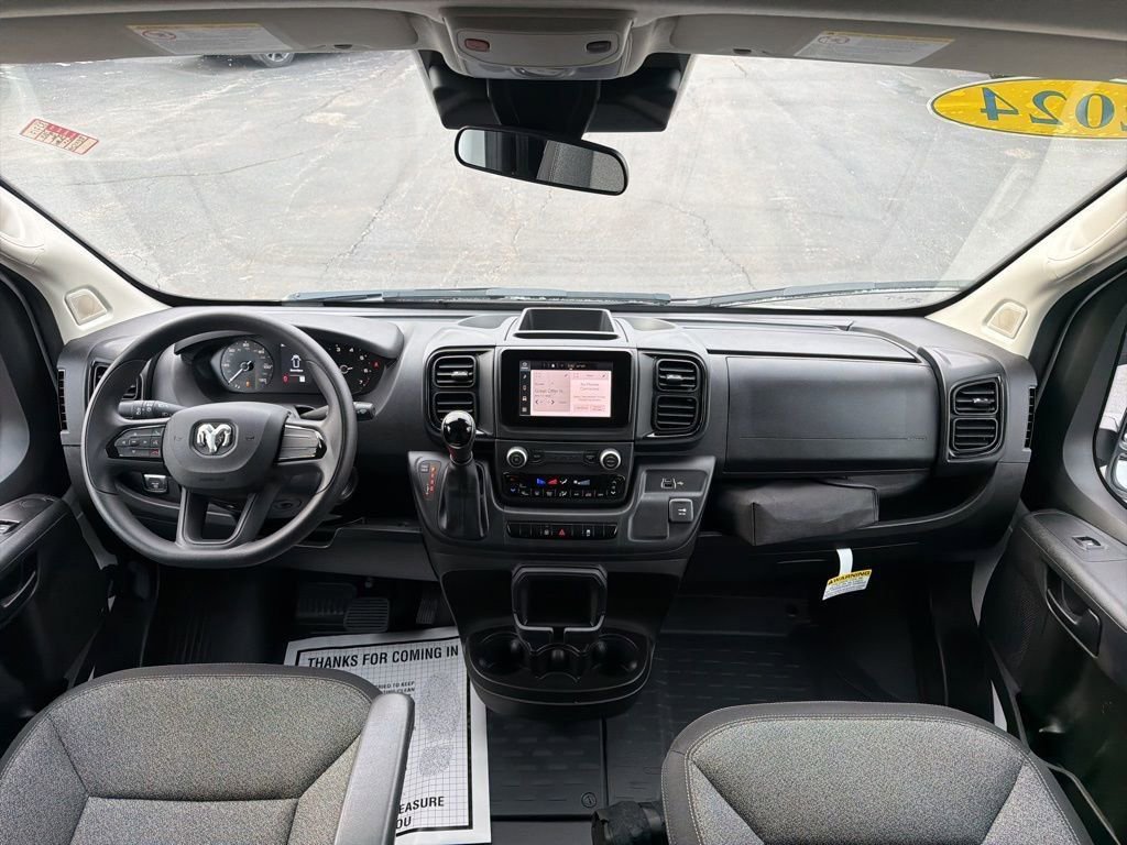 Used 2024 RAM ProMaster 2500 image 16
