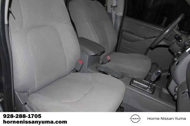 Used 2018 Nissan Frontier SV w/ Value Truck Package AWD/4WD image 6