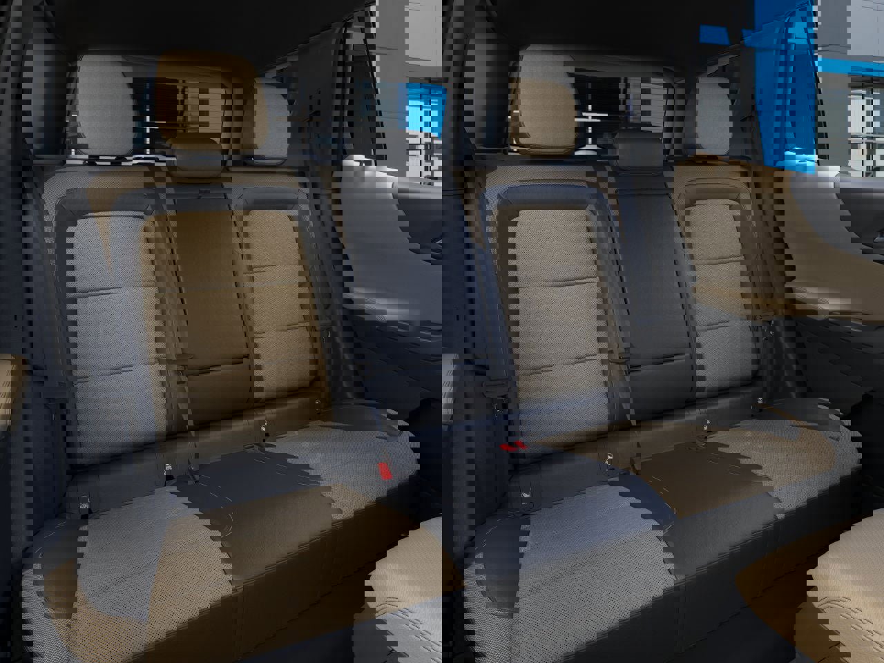 New 2026 Chevrolet Equinox ACTIV w/ Convenience Package III image 17