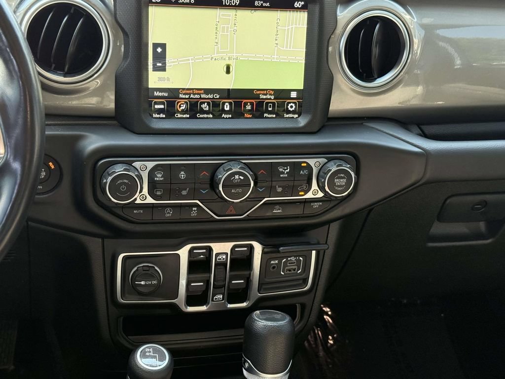 Used 2022 Jeep Wrangler Unlimited Sahara w/ Cold Weather Group AWD/4WD image 21