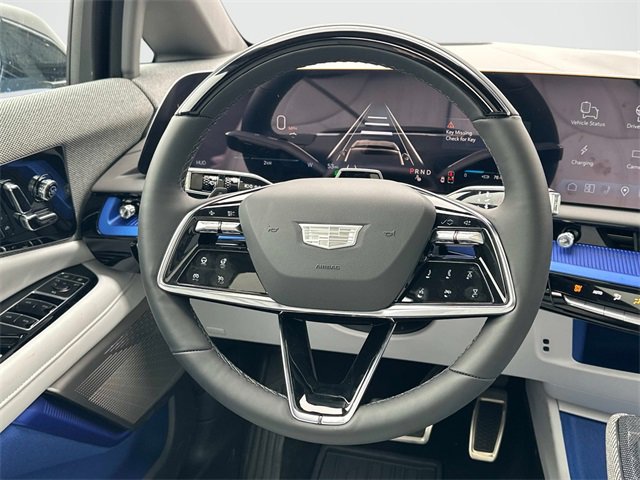 New 2026 Cadillac Optiq Luxury 2 image 5