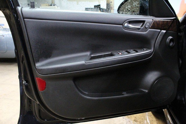 Used 2013 Chevrolet Impala LT w/ LT Sunroof Package image 16