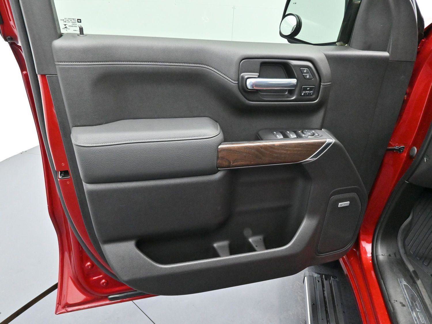 Used 2021 GMC Sierra 1500 Denali w/ Denali Ultimate Package image 9