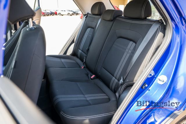Used 2025 Hyundai Venue SEL FWD image 11