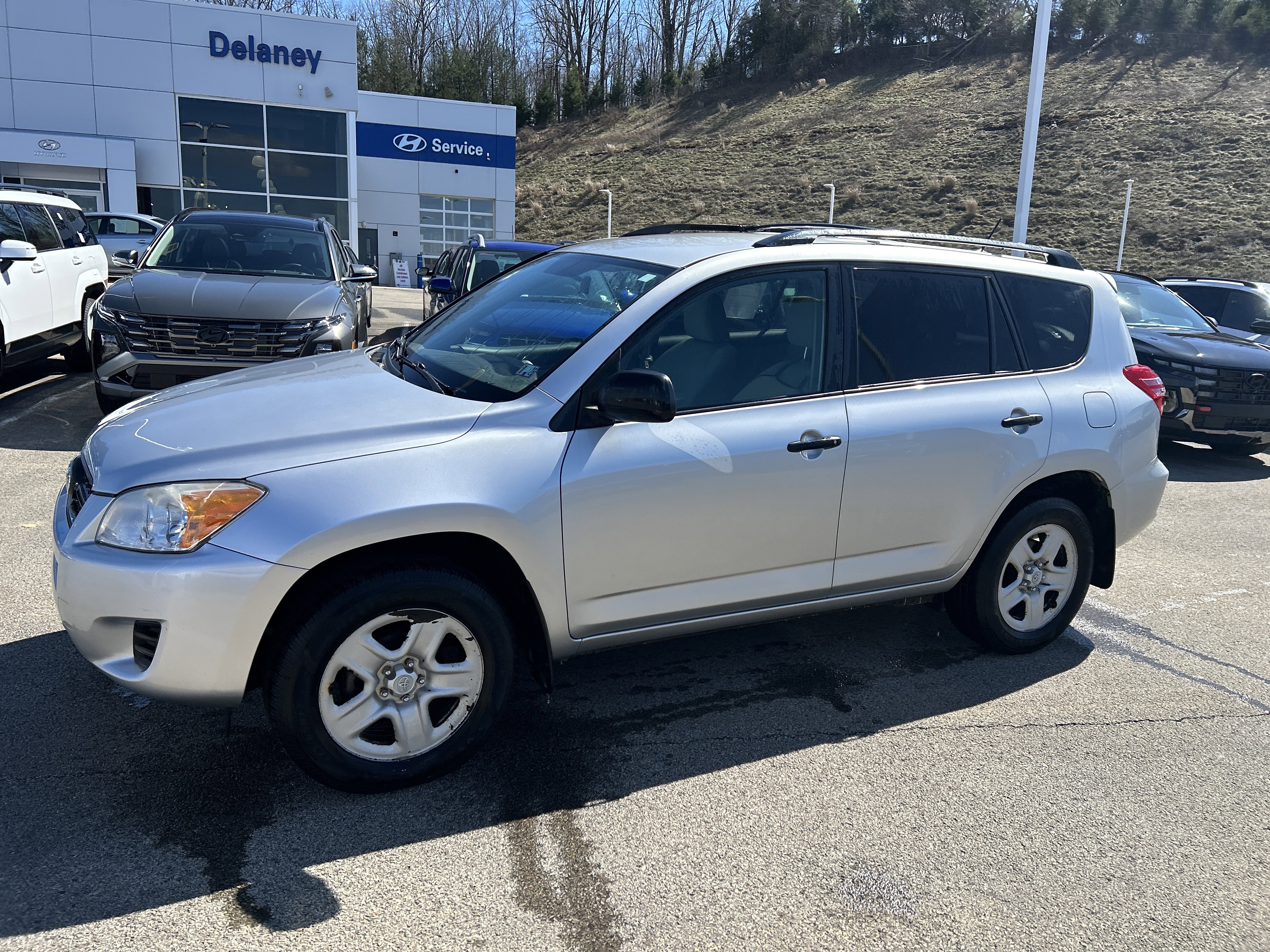 Used 2012 Toyota RAV4 4WD w/ Value Pkg image 19