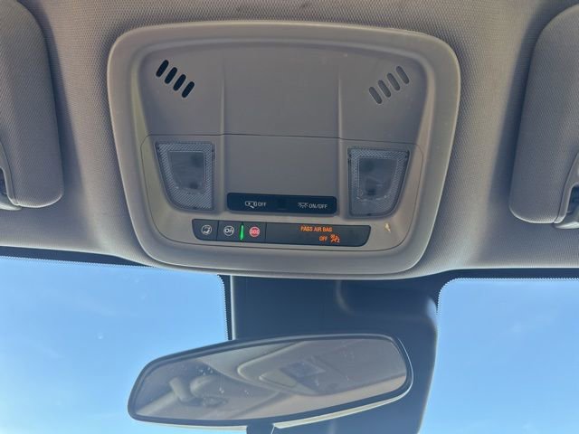 Used 2025 Chevrolet Malibu LT image 27