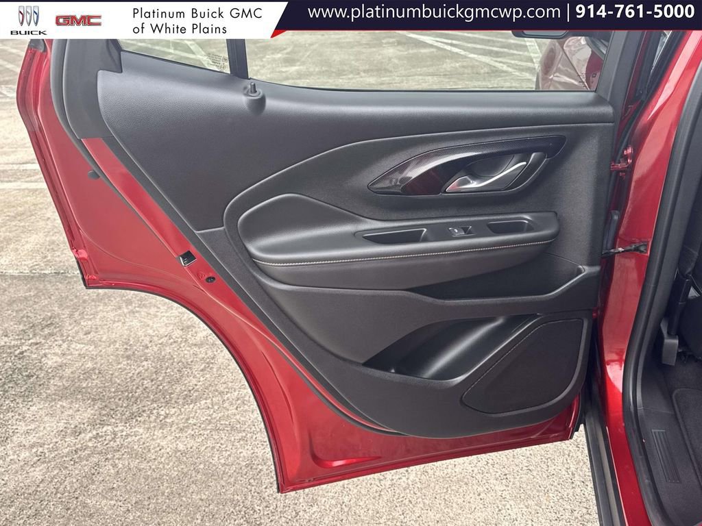 Used 2024 GMC Terrain AT4 image 13
