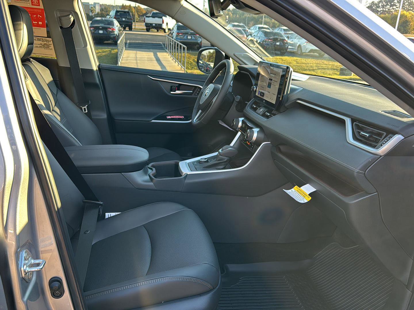 New 2025 Toyota RAV4 Limited image 11