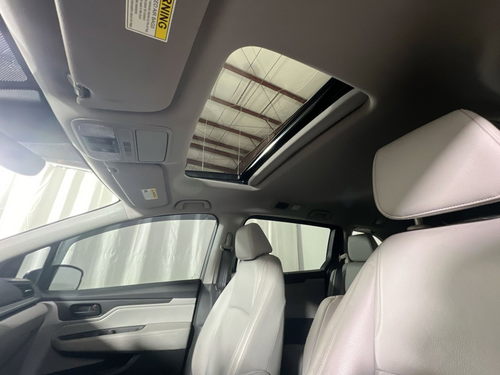 Used 2024 Honda Odyssey EX-L image 25