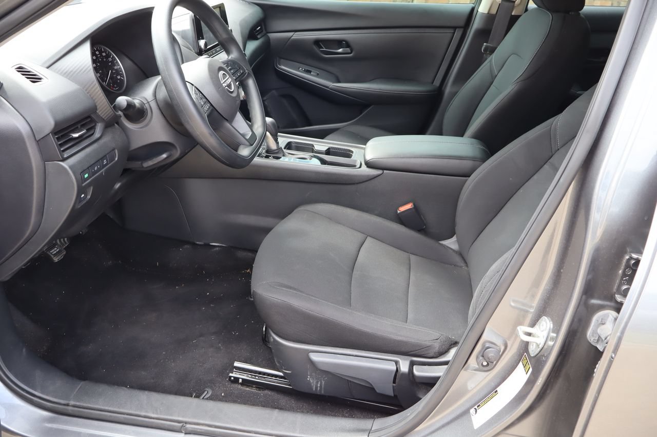 Used 2024 Nissan Sentra S FWD image 14