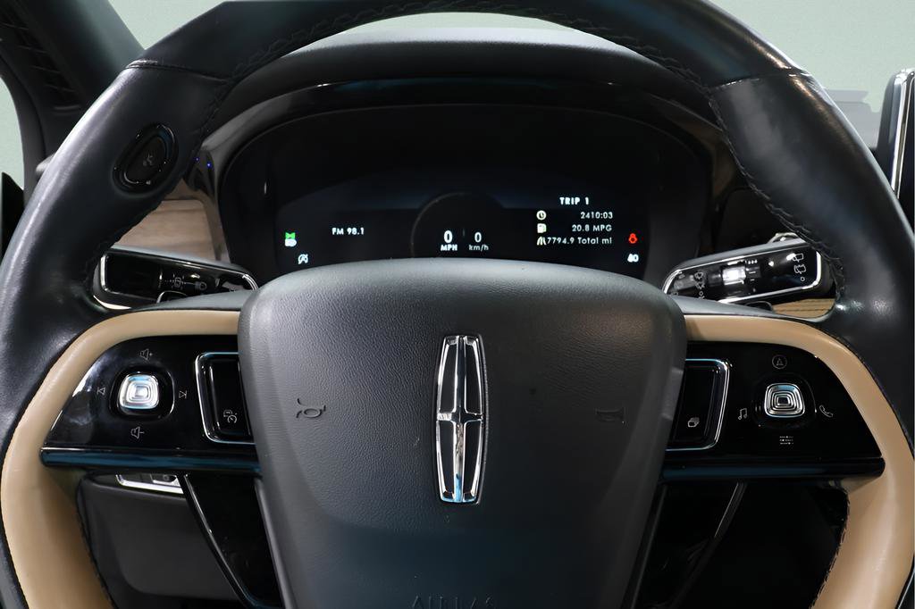 Used 2021 Lincoln Corsair Reserve w/ Equipment Group 201A image 14