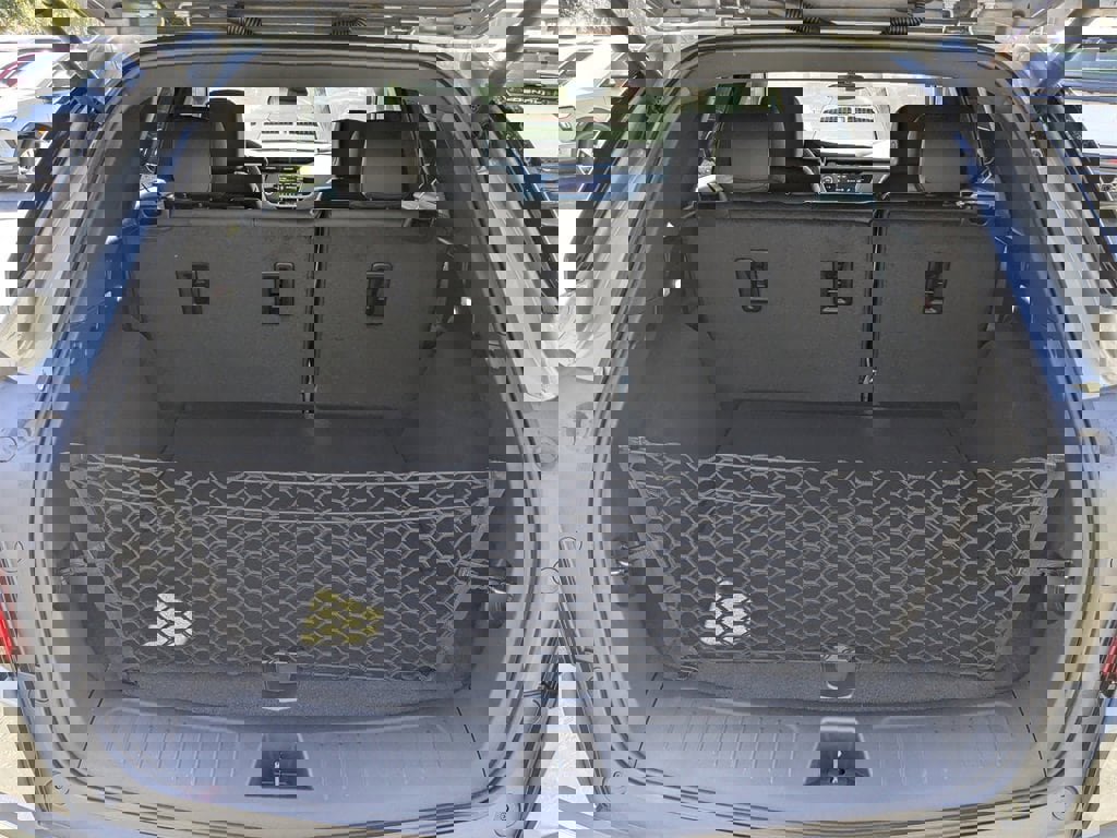 New 2026 Cadillac XT5 Luxury image 15