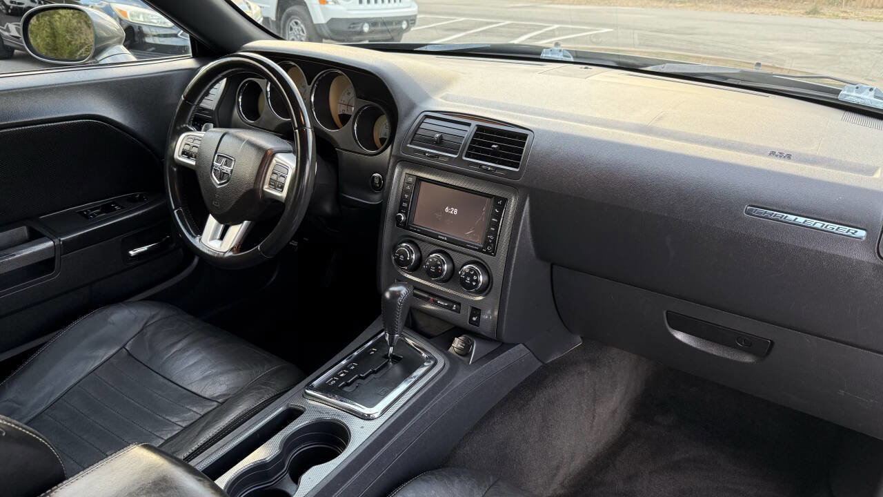 Used 2012 Dodge Challenger R/T Plus image 15