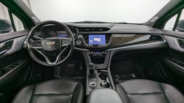 Used 2025 Cadillac XT6 Premium Luxury FWD image 27