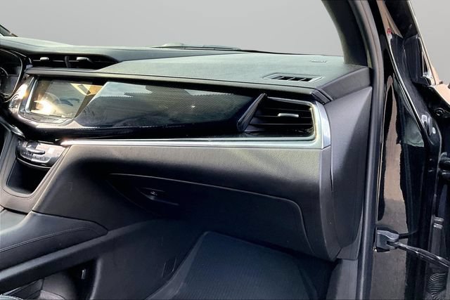 Used 2021 Cadillac XT6 Sport AWD/4WD image 16