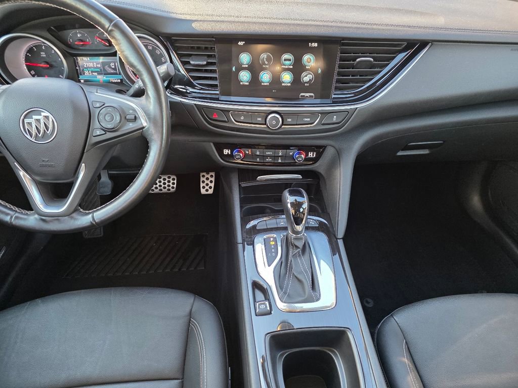 Used 2018 Buick Regal Essence w/ Driver Confidence Package #1 image 15