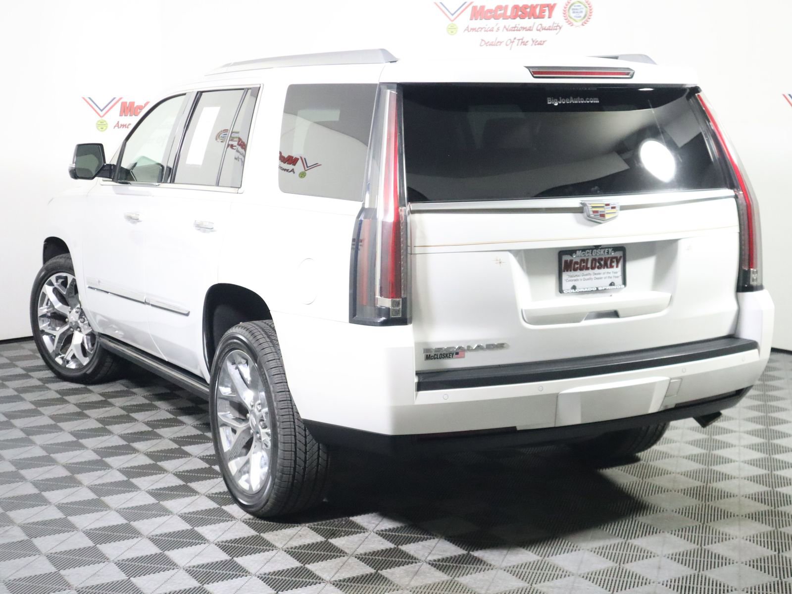 Used 2016 Cadillac Escalade Platinum AWD/4WD image 13