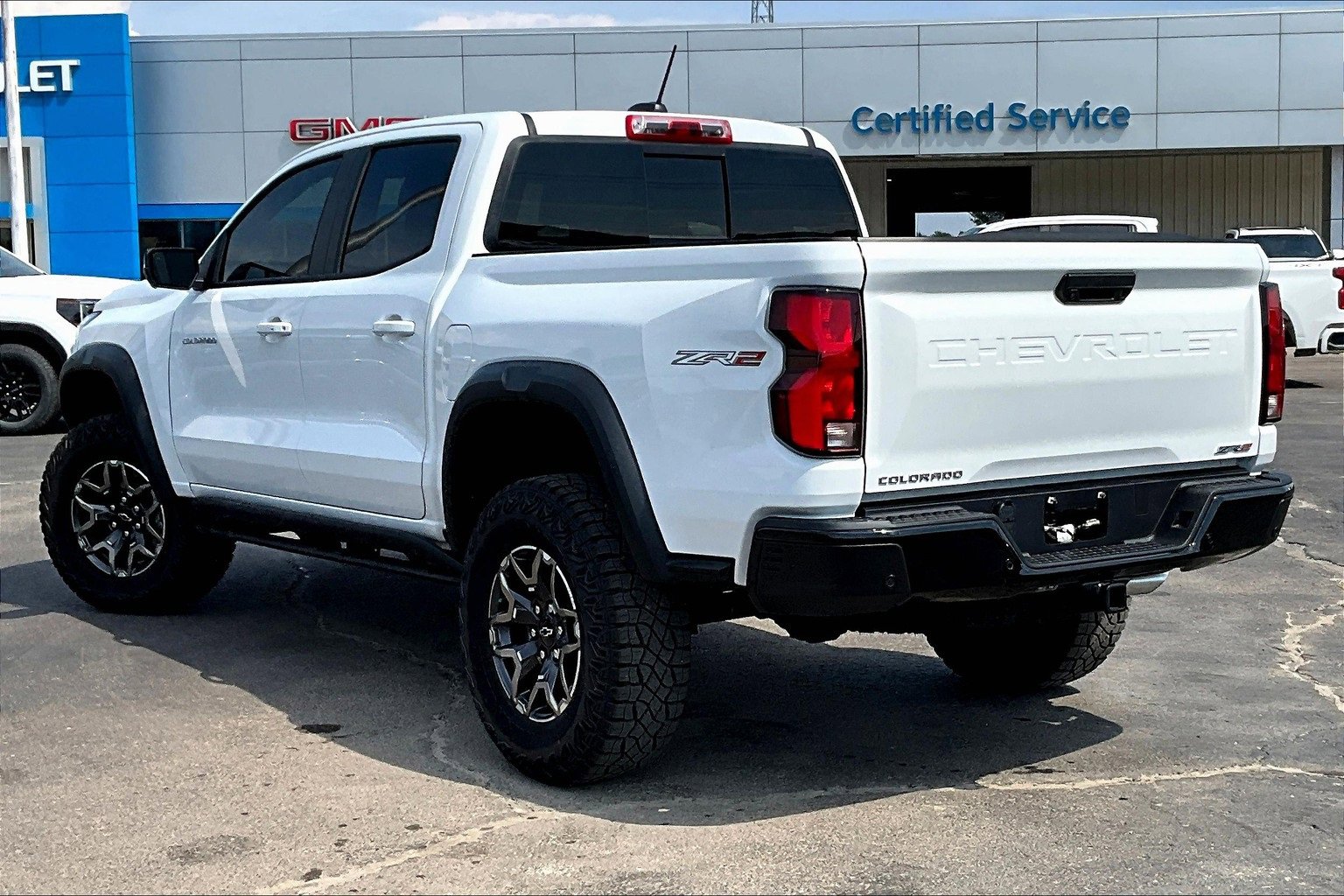 New 2026 Chevrolet Colorado ZR2 w/ Technology Package image 3
