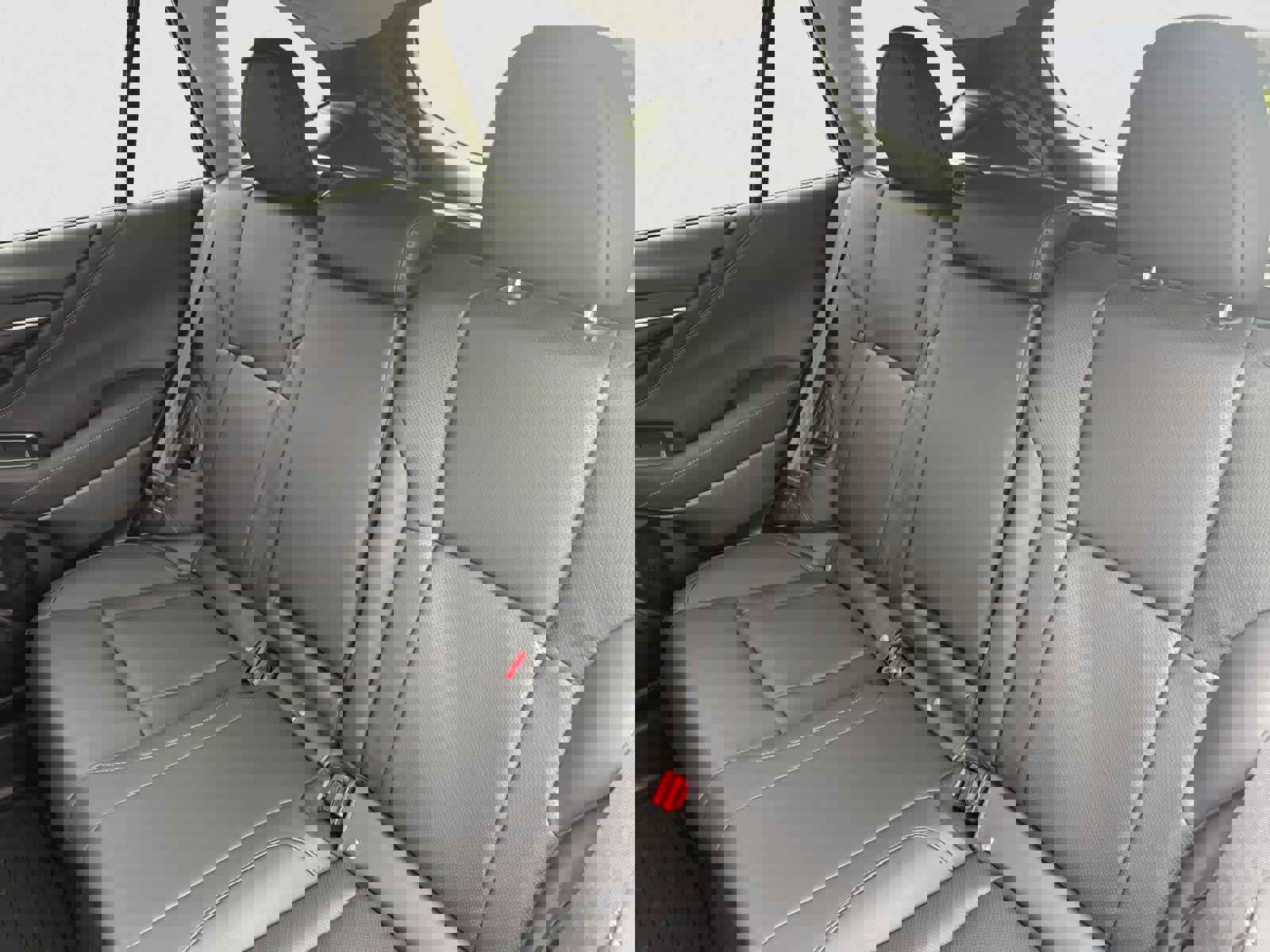 New 2025 Subaru Outback Limited XT image 11