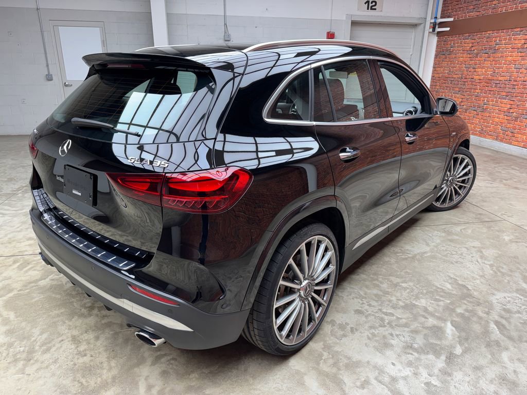 Certified 2024 Mercedes-Benz GLA 35 AMG 4MATIC image 6