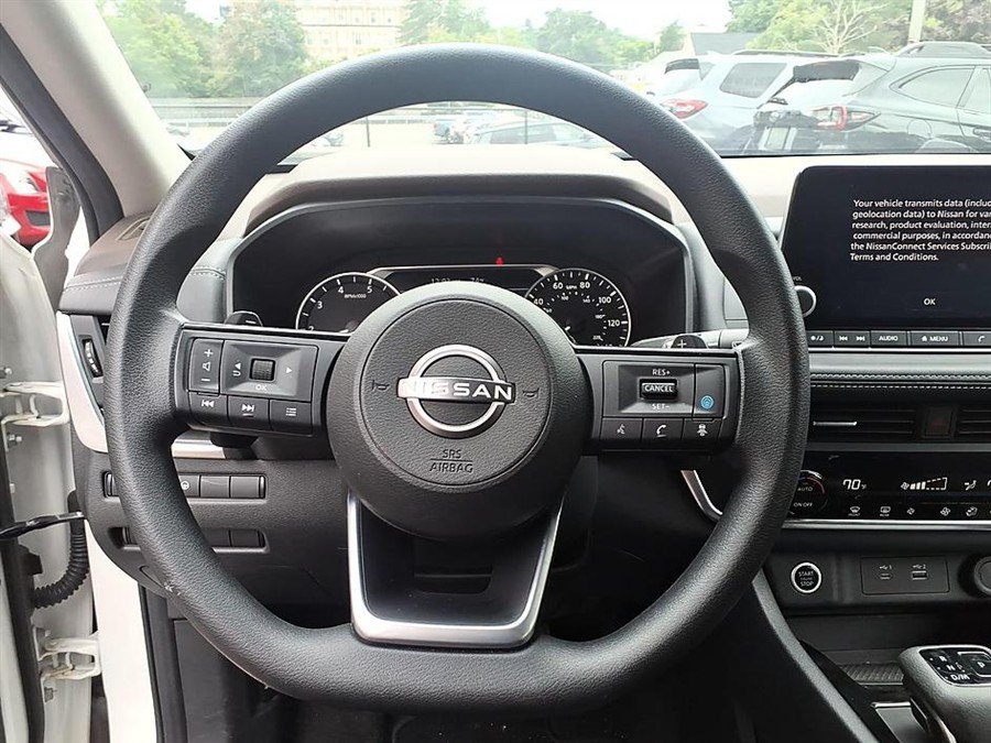 Used 2023 Nissan Rogue SV AWD/4WD image 29
