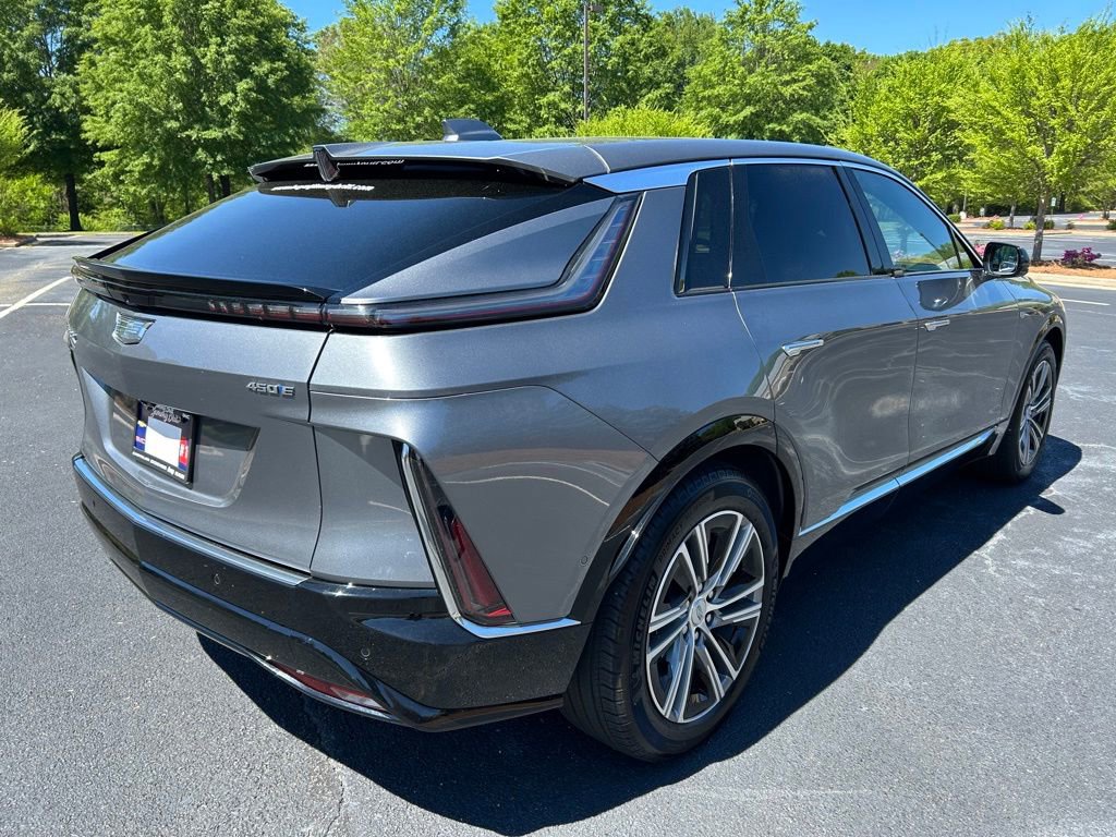 Used 2023 Cadillac Lyriq 2WD image 24