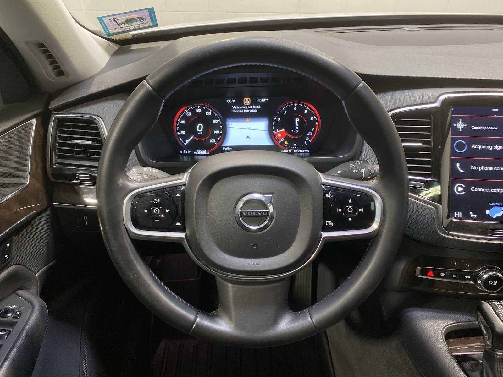 Used 2017 Volvo XC90 T6 Momentum w/ Vision Package image 15