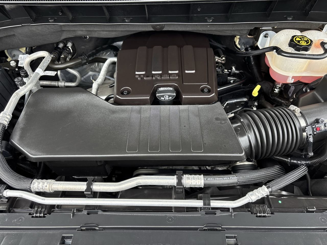 Used 2022 Chevrolet Silverado 1500 Custom image 9