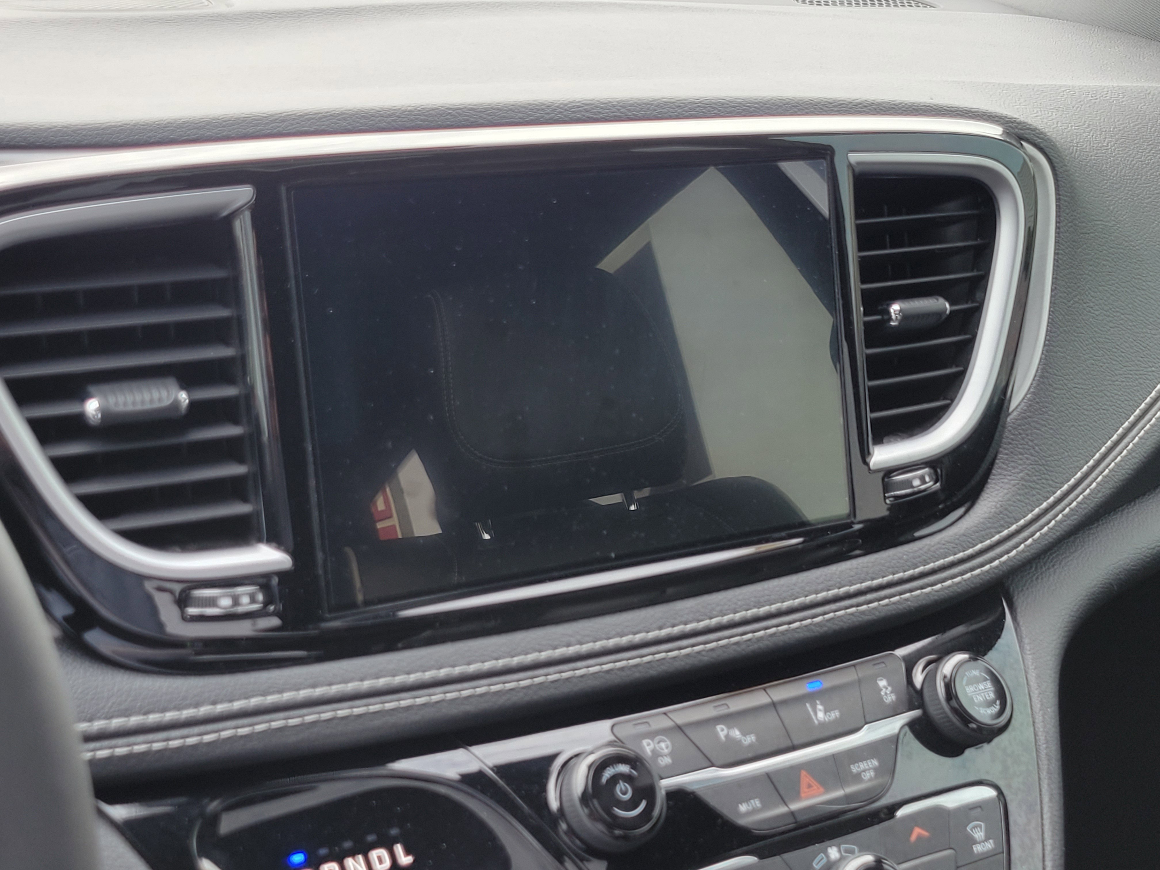 Used 2022 Chrysler Pacifica Limited w/ S Appearance Package image 14