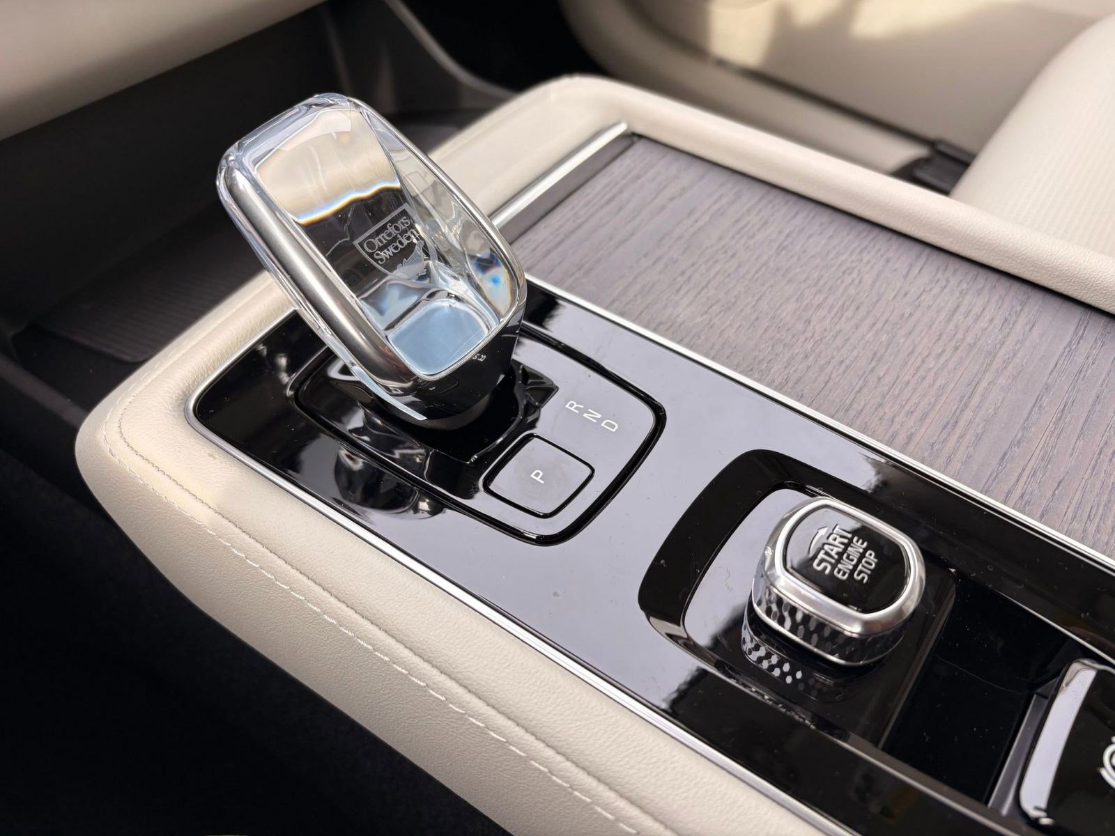 New 2026 Volvo XC90 T8 Ultra image 18