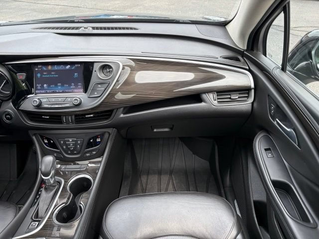 Used 2020 Buick Envision Essence FWD image 22