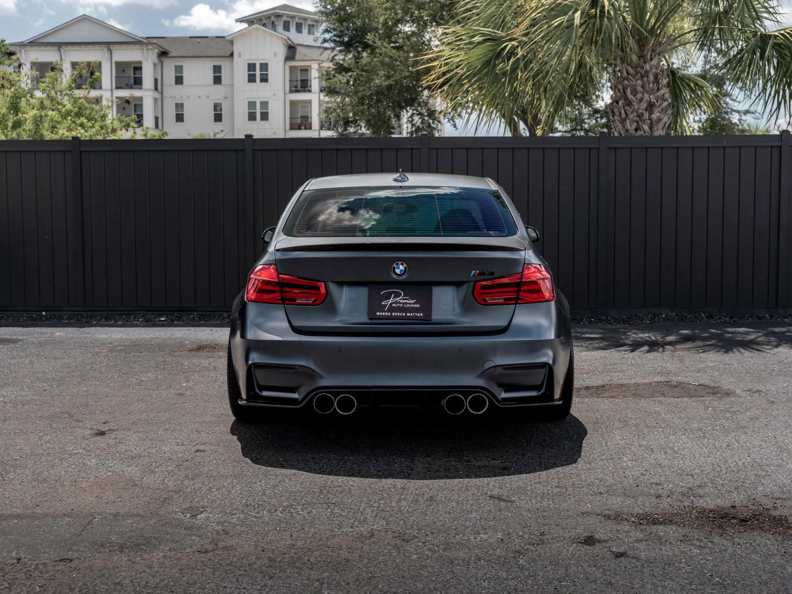 Used 2017 BMW M3 RWD image 5