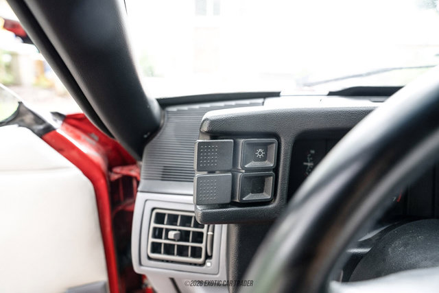 Used 1993 Ford Mustang LX RWD image 92