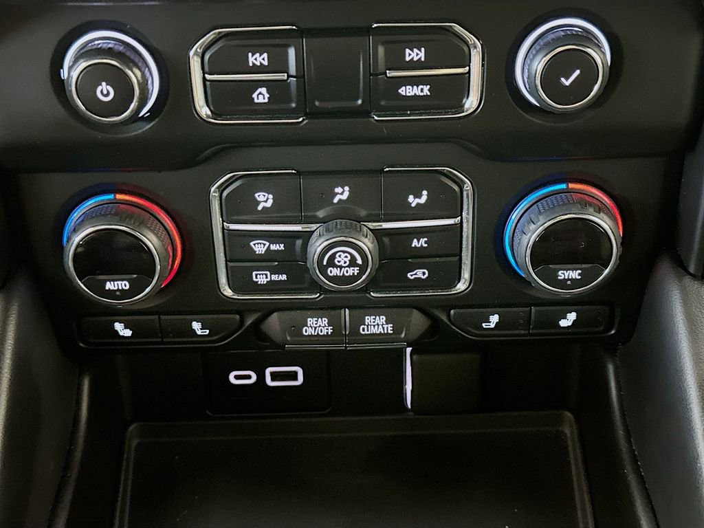 Used 2021 Chevrolet Tahoe RST w/ Rear Media and Nav Package AWD/4WD image 18