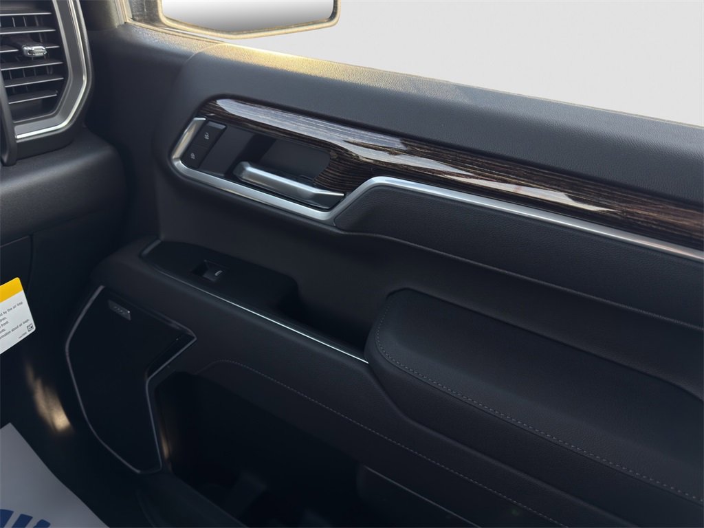 New 2026 GMC Sierra 1500 Elevation w/ Elevation Premium Package image 24