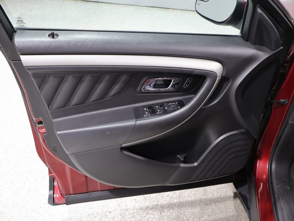 Used 2014 Ford Taurus SEL w/ Equipment Group 201A FWD image 14