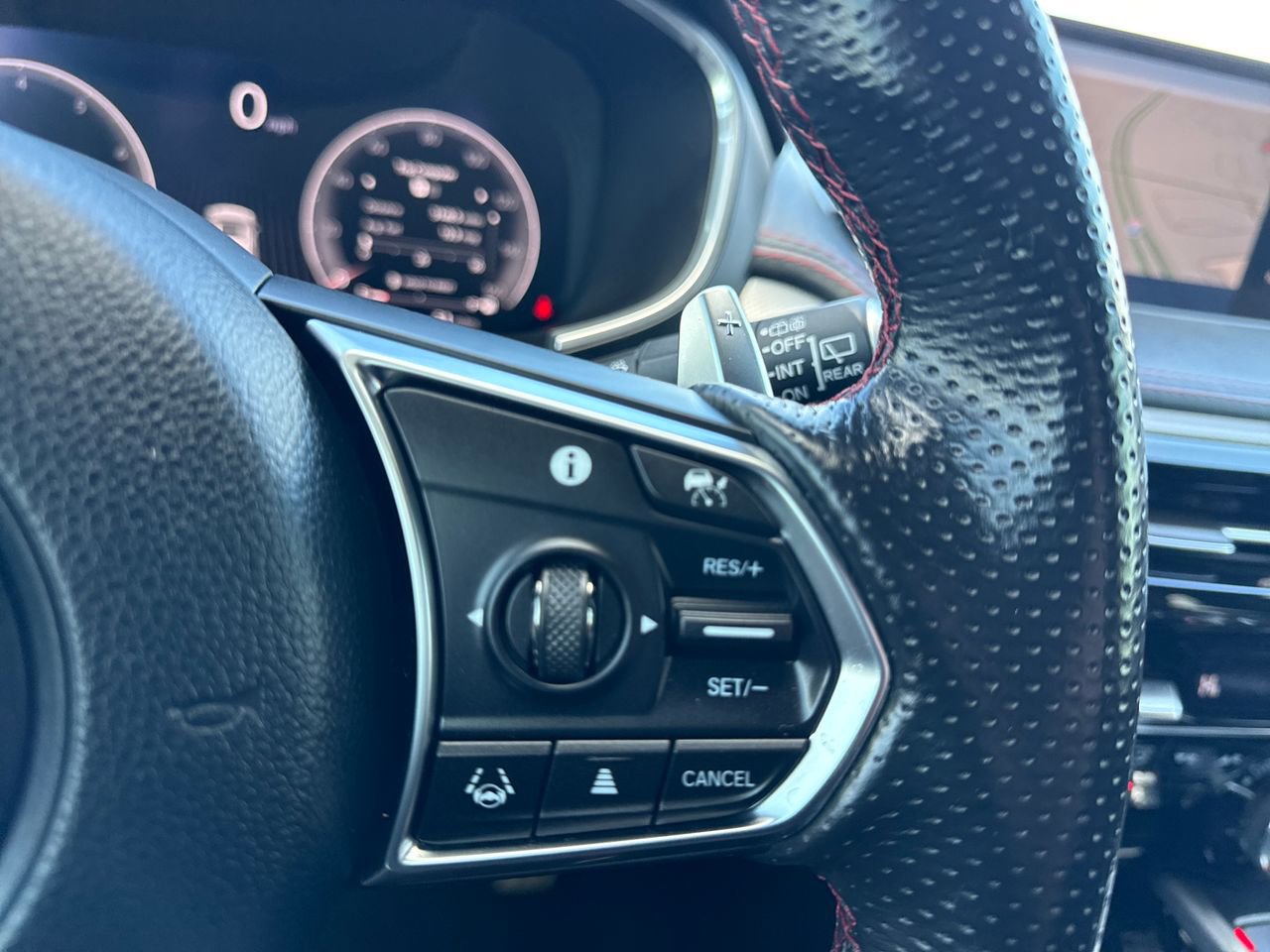 Used 2022 Acura MDX A-Spec image 30