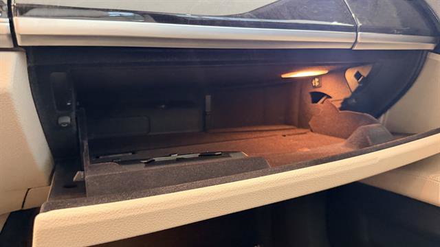Used 2012 BMW 750i RWD image 75
