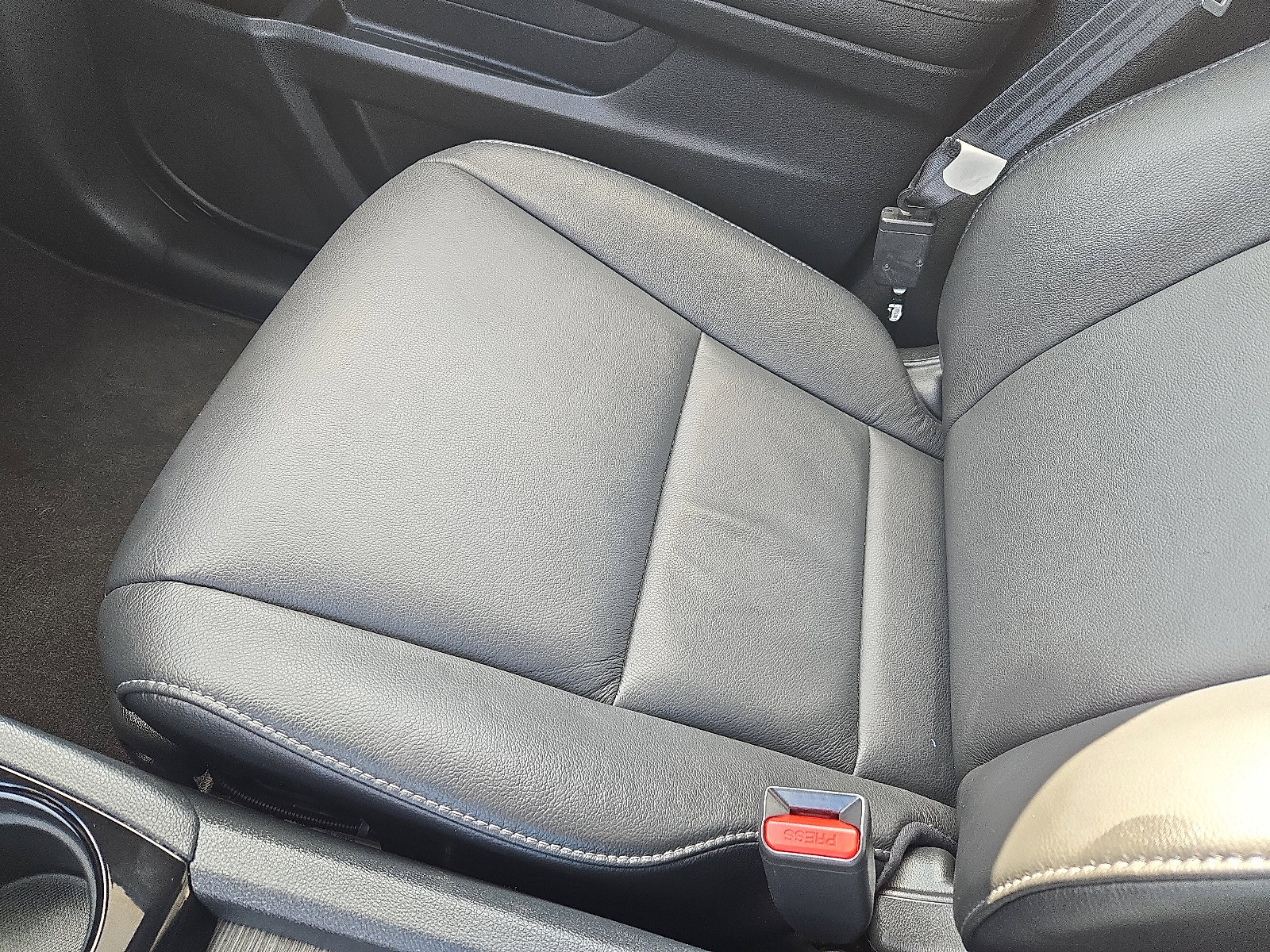 Certified 2022 Honda Pilot Touring image 27