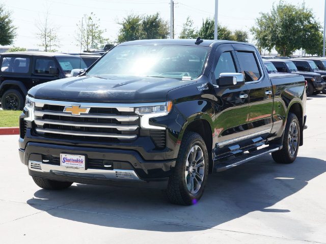 Used 2024 Chevrolet Silverado 1500 High Country w/ Technology Package AWD/4WD image 10